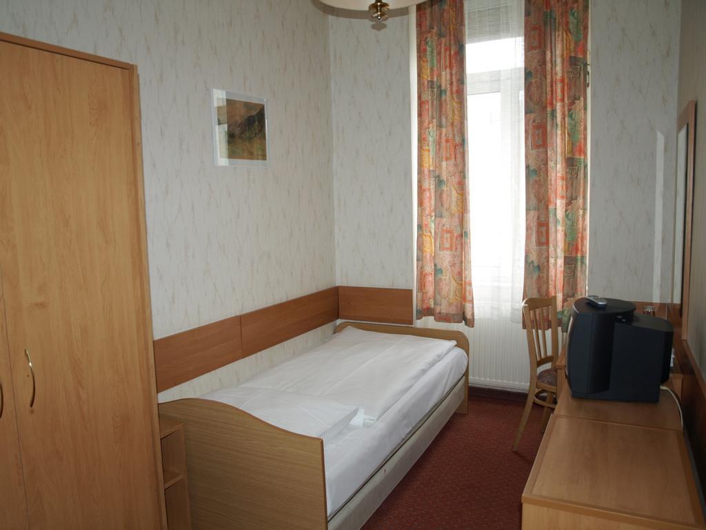 Hotel Stalehner Viena Quarto foto